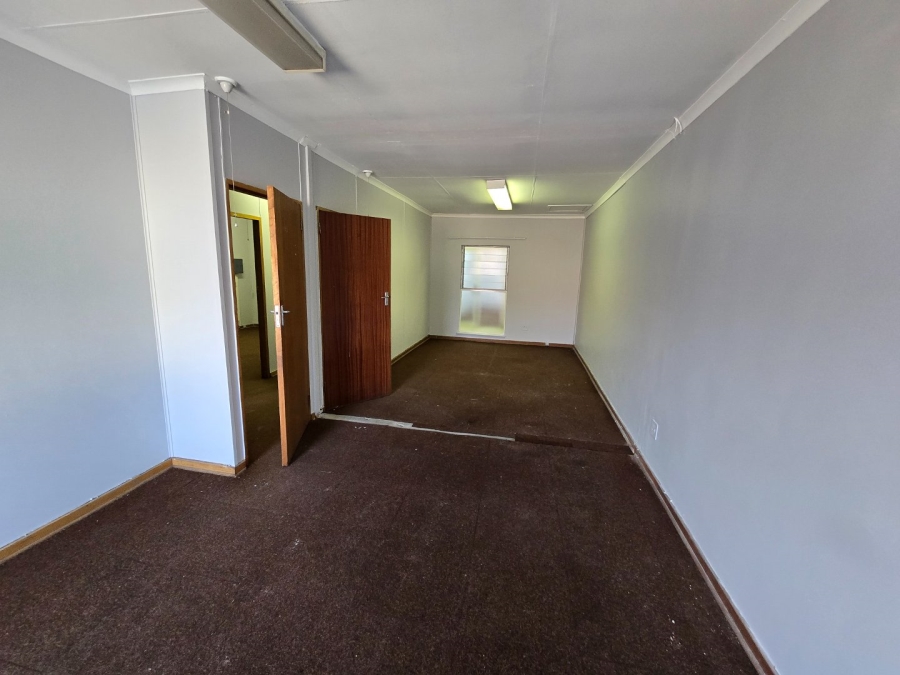 To Let commercial Property for Rent in Bethlehem Free State